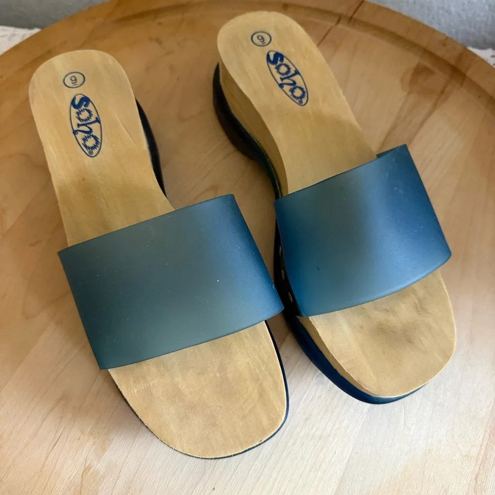 Y2K Soho blue clear faux wood wedge chunky sandal slides Size US 9. - Picture 2 of 5